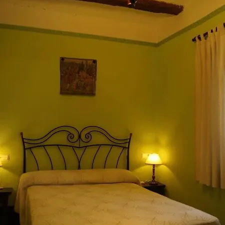 Casa Rural Masia El Pinet * Alfafara